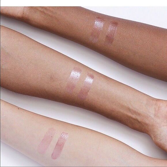 Julep Plush Kisses Hydrating Lip Gloss Duo in Plush Kisses - Picture 10 of 10